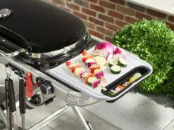 Weber Traveler Snijplank 8 Weber Traveler Snijplank -Buiten Kamperen weber traveler snijplank 4 ecommerce c6c2